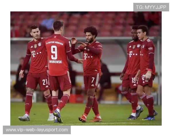 帕尔默禁区前沿冷静推射