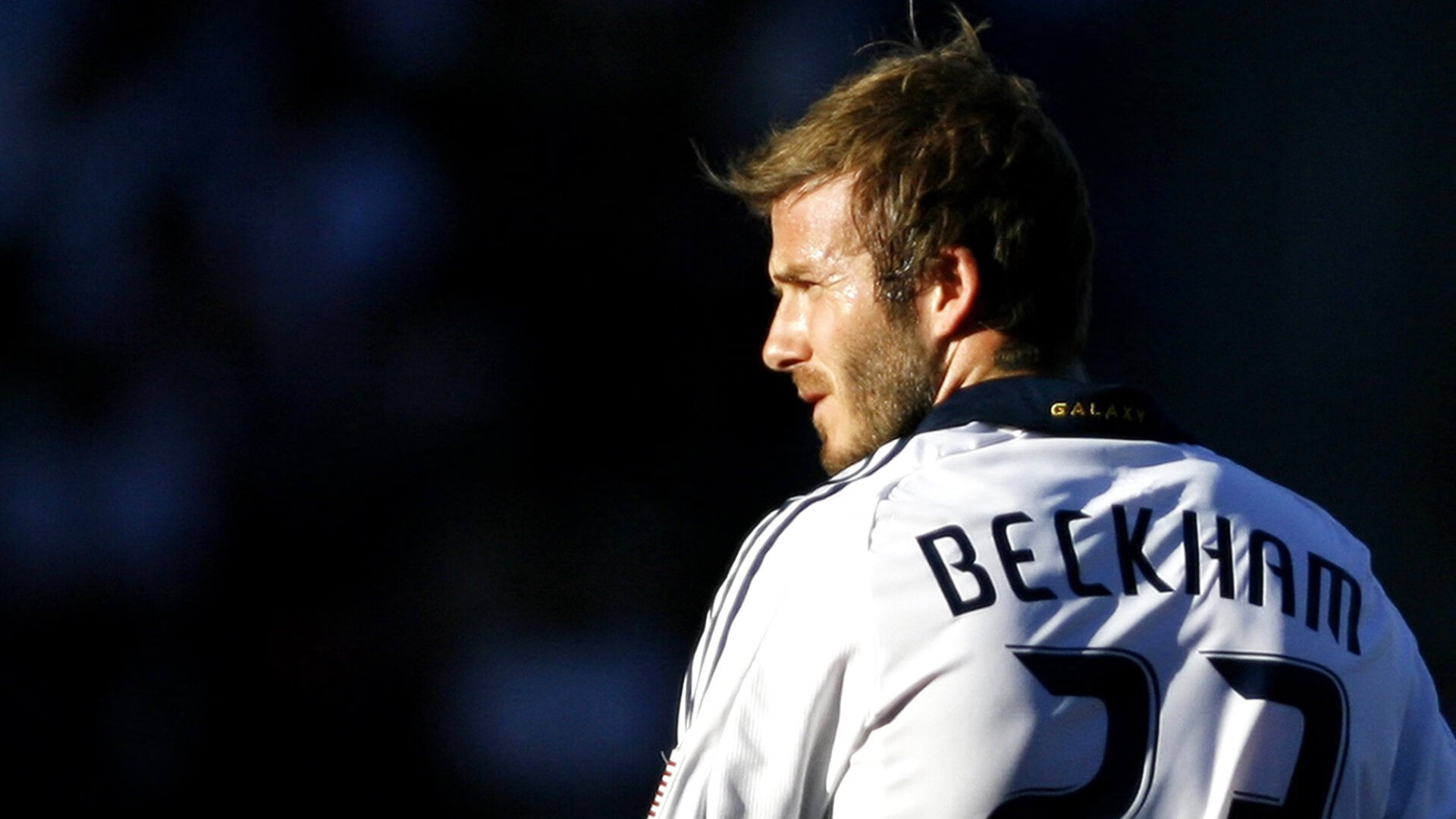 C罗连续第五场比赛取得进球纪录，c罗连过五人进球