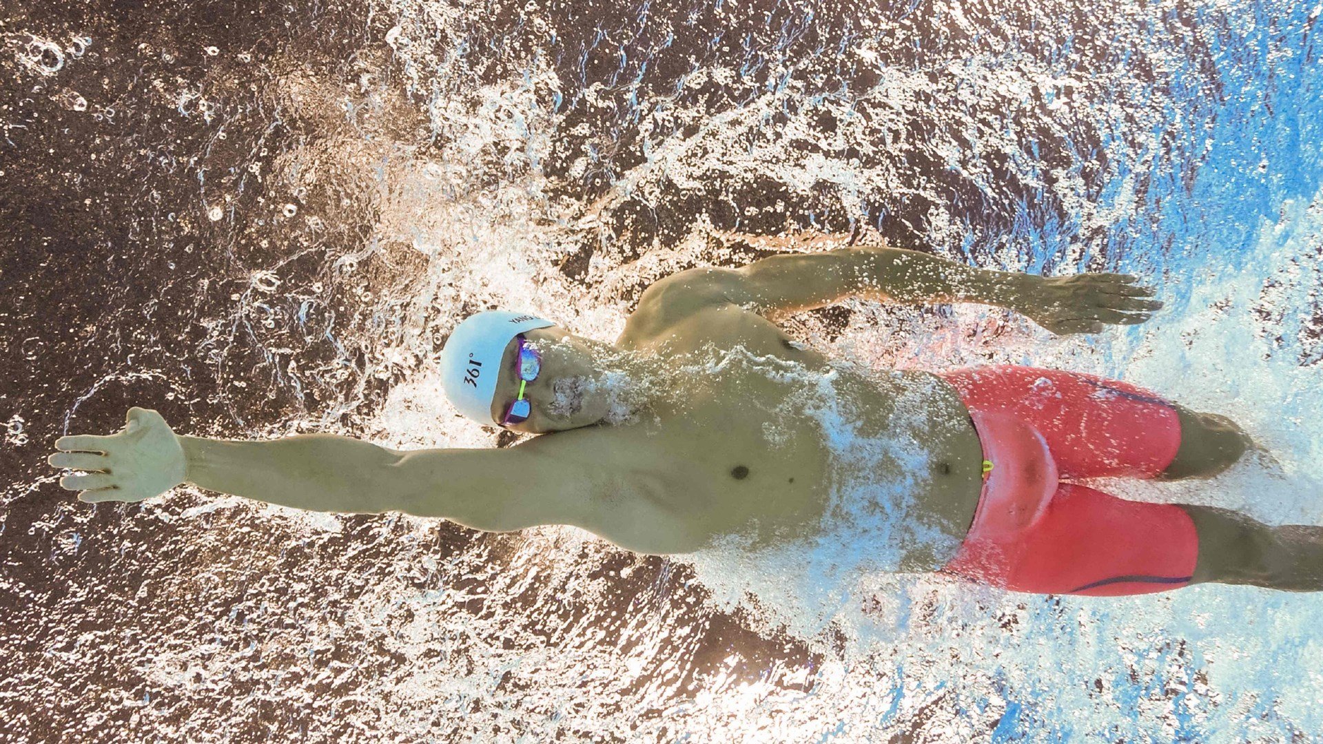 乌兰多决赛节奏分明游出个人风格,乌兰现象