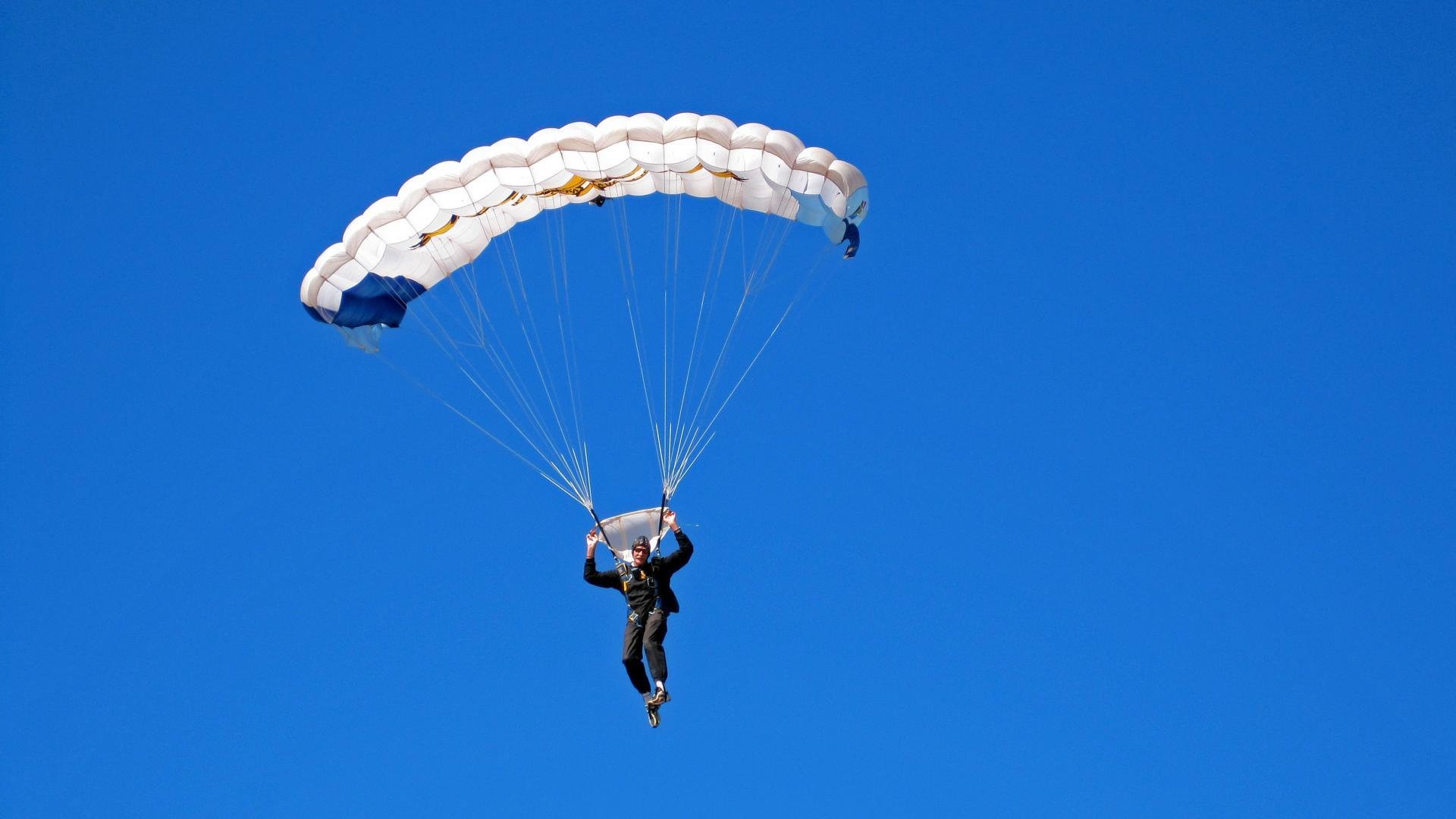 弗朗索瓦·斯图尔特：南非队的全场指挥官，以精准传球调度比赛